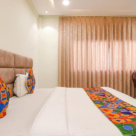 Fabhotel Prism Grand Zirakpur Kültér fotó